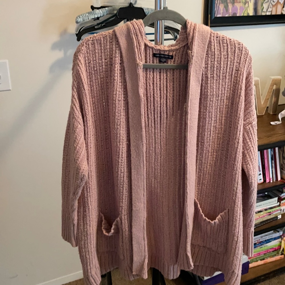 Pink hooded cardigan from American Eagle, size xl